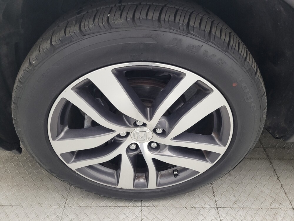 2018 Honda Pilot in Wilmington, NC 28405 - 18095625 31