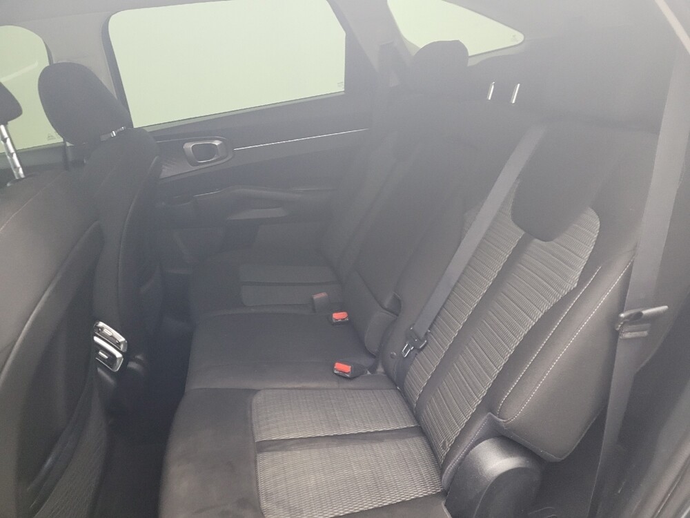 2021 Kia Sorento in Greenville, SC 29607 - 18095627 18