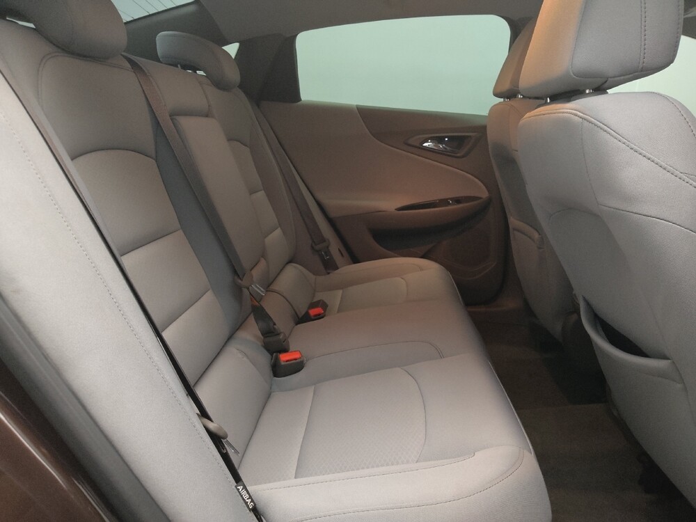 2016 Chevrolet Malibu in Temple, TX 76502 - 18095629 19