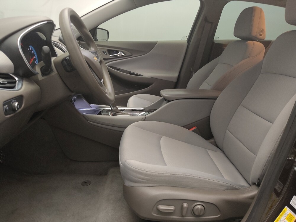 2016 Chevrolet Malibu in Temple, TX 76502 - 18095629 17