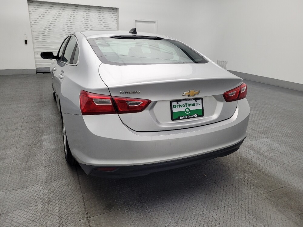 2018 Chevrolet Malibu in Hialeah, FL 33014 - 18095630 6