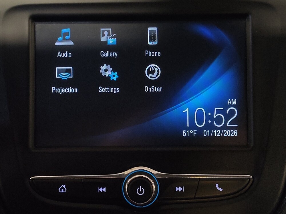 2018 Chevrolet Malibu in Hialeah, FL 33014 - 18095630 25