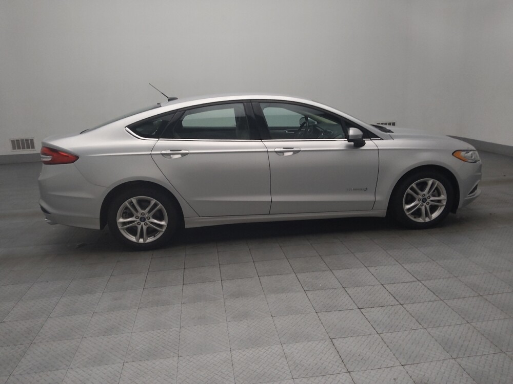 2018 Ford Fusion in Union City, GA 30291 - 18095634 10