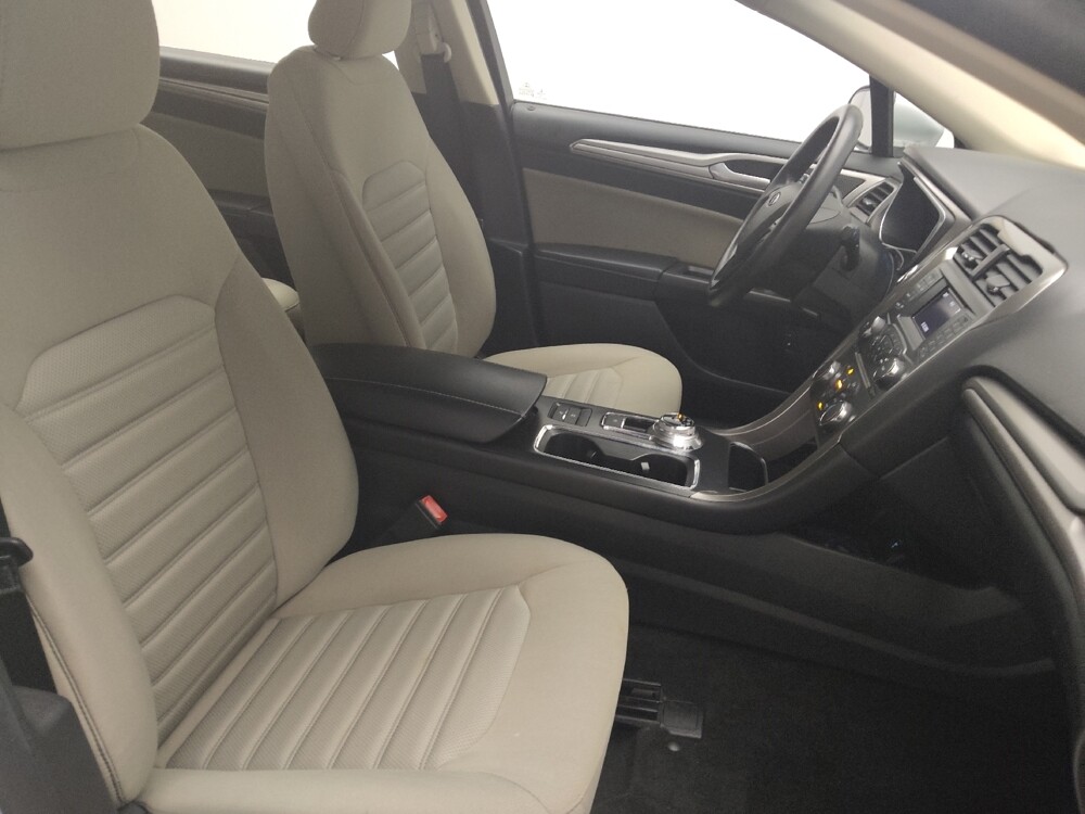 2018 Ford Fusion in Union City, GA 30291 - 18095634 21