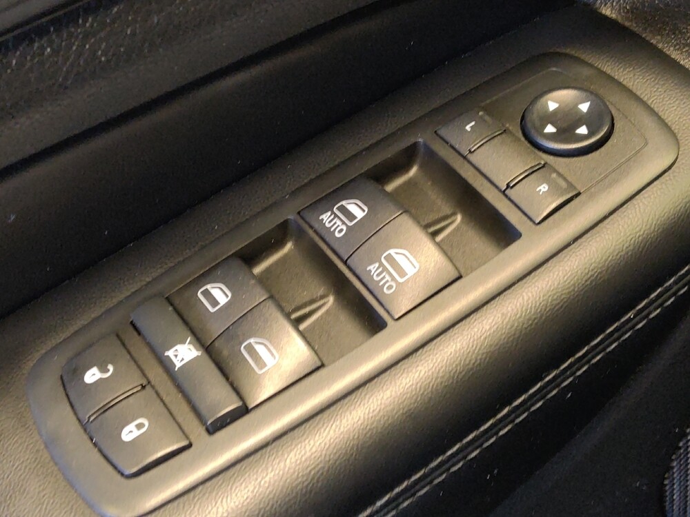 2019 Jeep Grand Cherokee in Houston, TX 77034 - 18095636 27