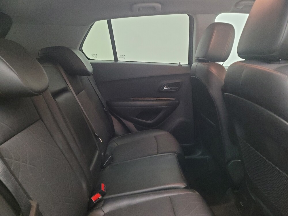 2020 Chevrolet Trax in Miamisburg, OH 45342 - 18095640 19