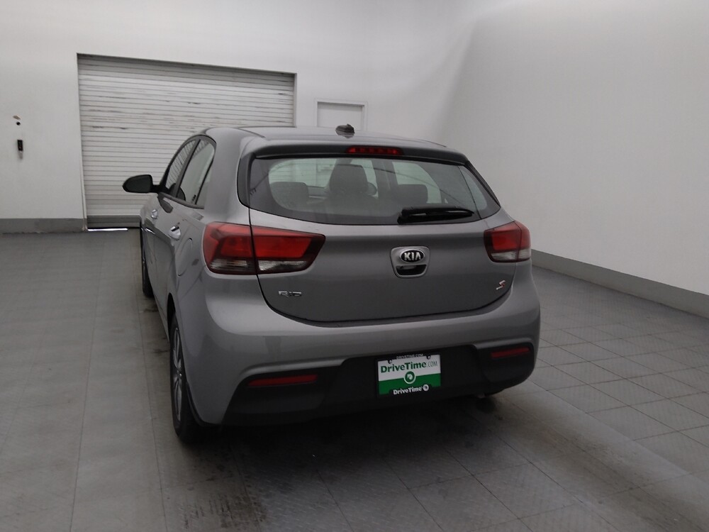 2021 Kia Rio in Fort Myers, FL 33907 - 18095641 6