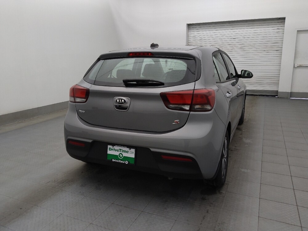 2021 Kia Rio in Fort Myers, FL 33907 - 18095641 7