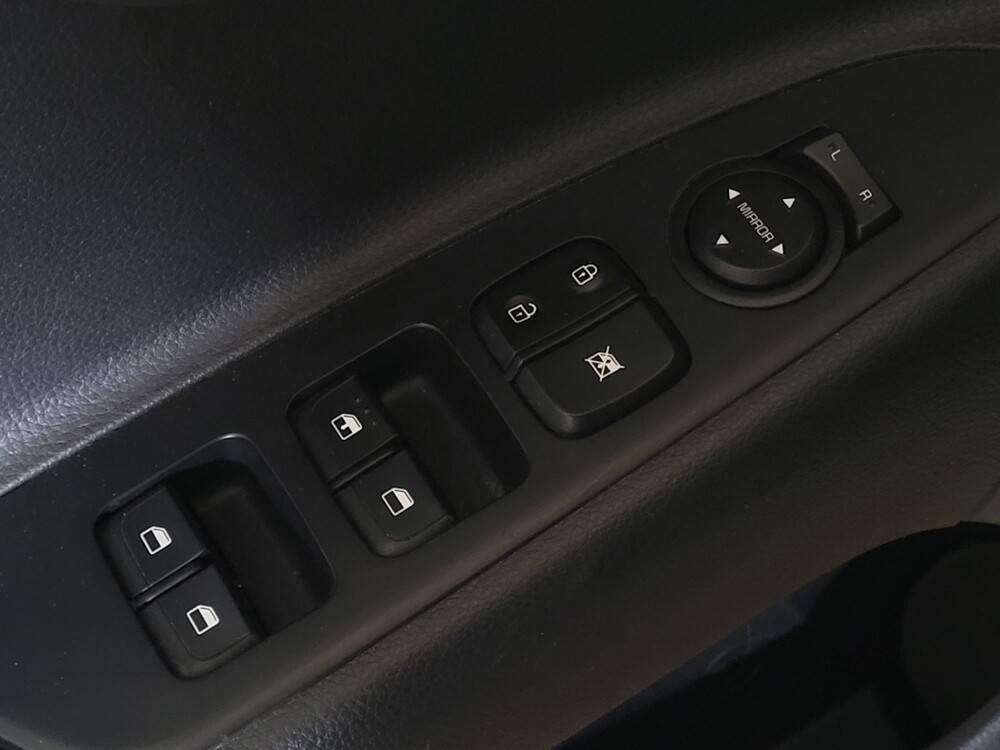 2021 Kia Rio in Fort Myers, FL 33907 - 18095641 27