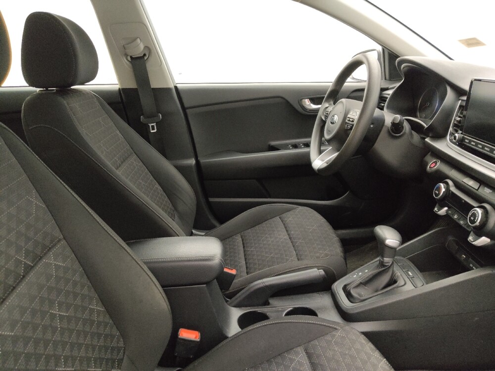 2021 Kia Rio in Fort Myers, FL 33907 - 18095641 21