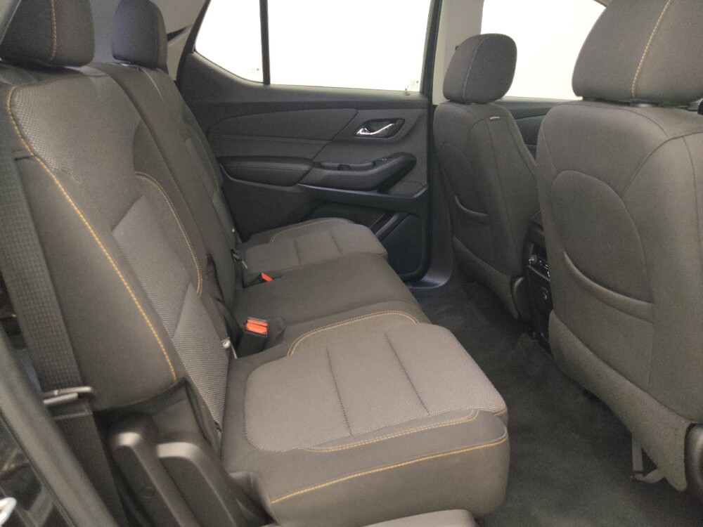 2020 Chevrolet Traverse in Bradenton, FL 34207 - 18095642 19