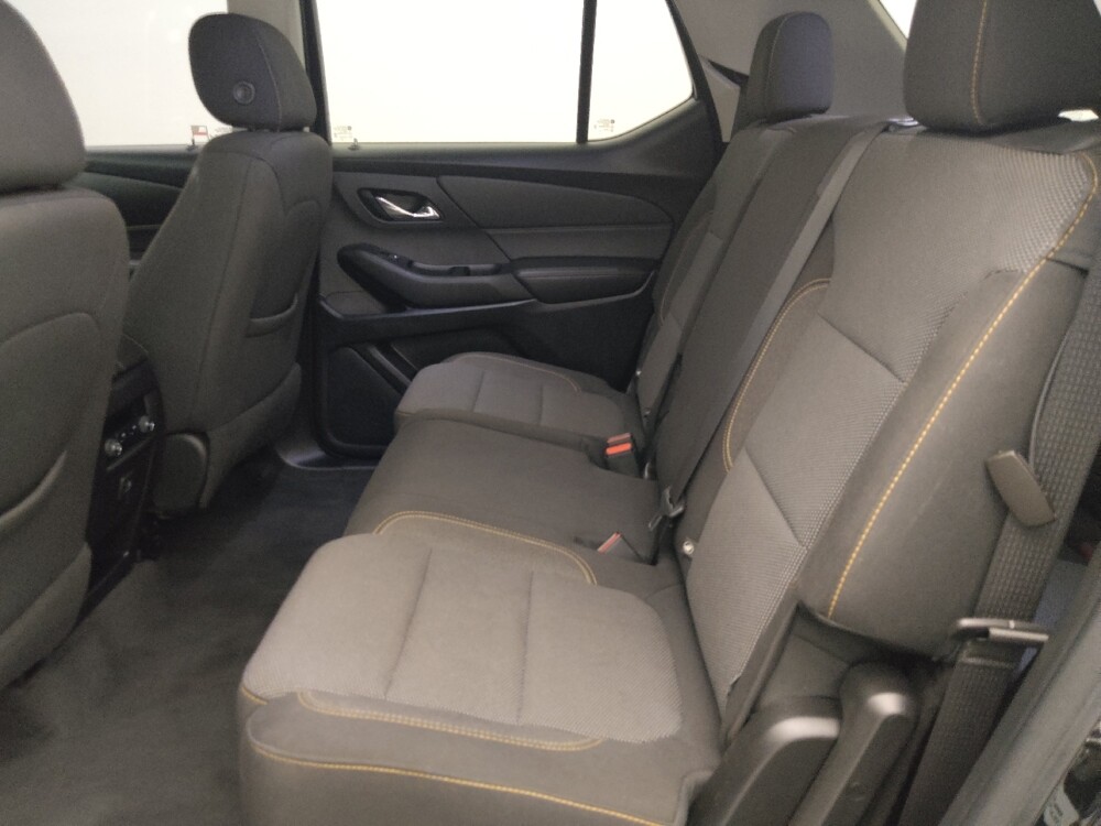 2020 Chevrolet Traverse in Bradenton, FL 34207 - 18095642 18