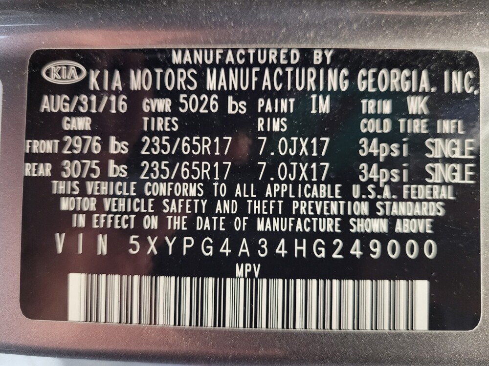 2017 Kia Sorento in Riverside, CA 92504 - 18095643 33