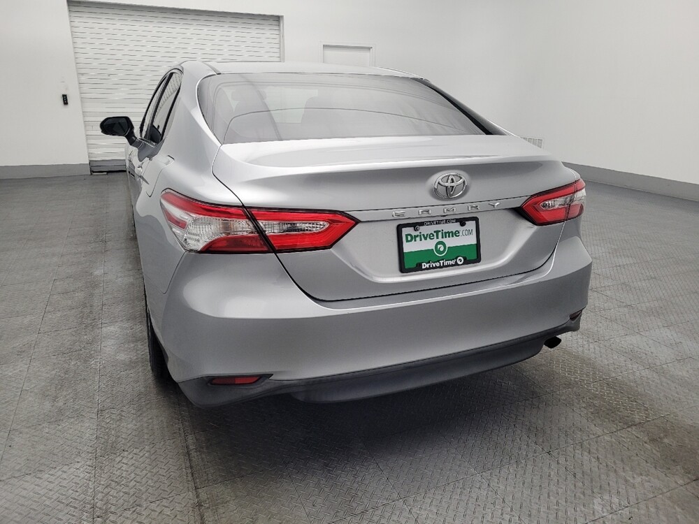 2018 Toyota Camry in Jacksonville, FL 32210 - 18095645 6