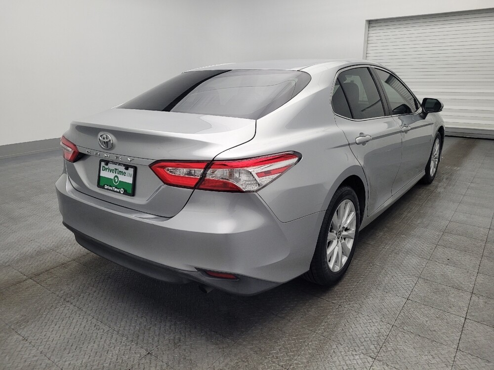 2018 Toyota Camry in Jacksonville, FL 32210 - 18095645 9