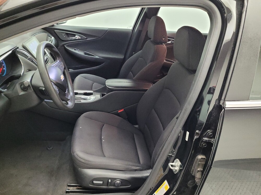 2020 Chevrolet Malibu in Riverside, CA 92504 - 18095647 17