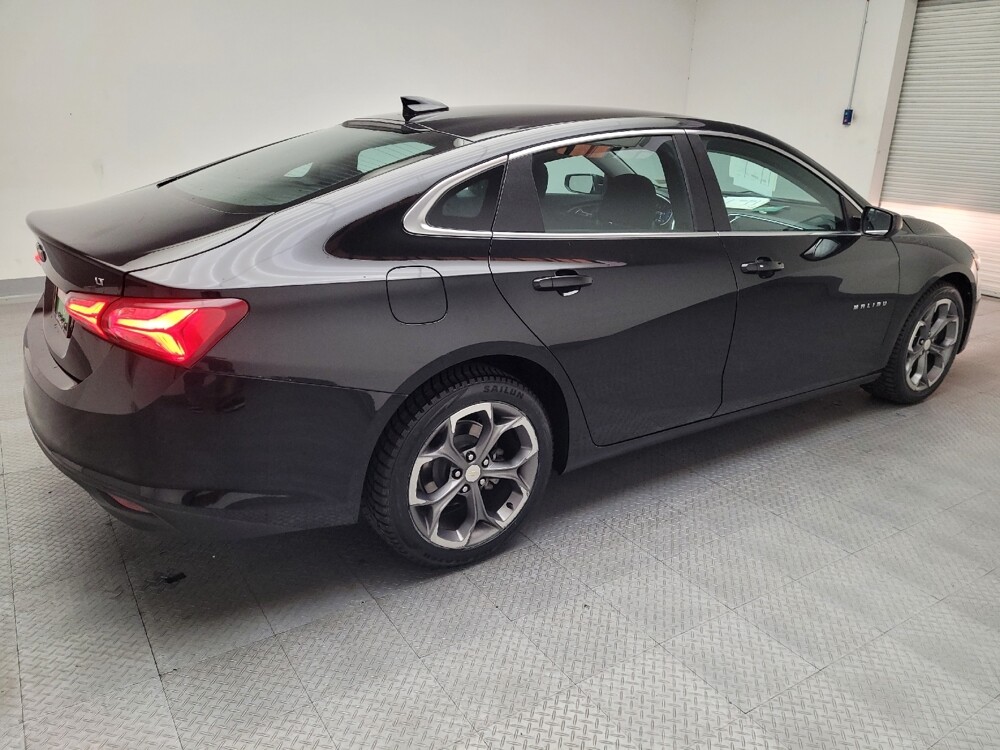 2020 Chevrolet Malibu in Riverside, CA 92504 - 18095647 10