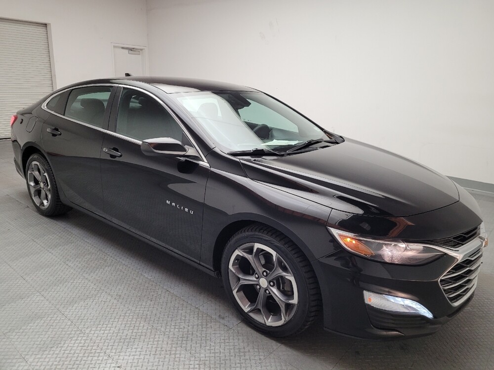 2020 Chevrolet Malibu in Riverside, CA 92504 - 18095647 11