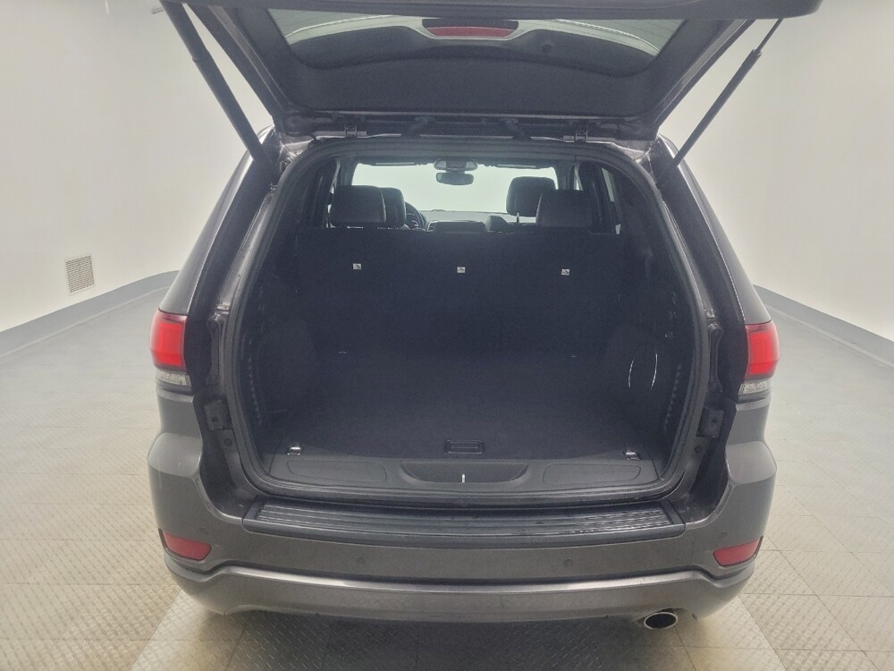 2018 Jeep Grand Cherokee in Mishawaka, IN 46545 - 18095650 29