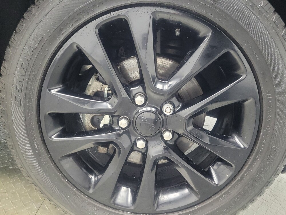 2018 Jeep Grand Cherokee in Mishawaka, IN 46545 - 18095650 31