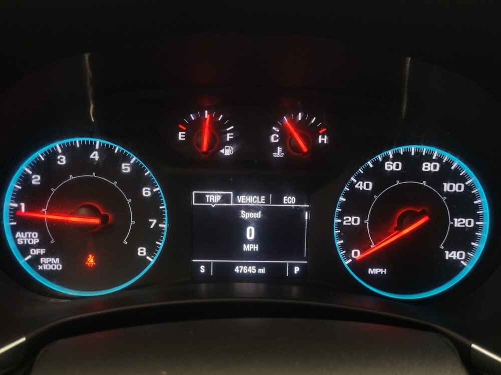 2020 Chevrolet Equinox in Indianapolis, IN 46222 - 18095651 23