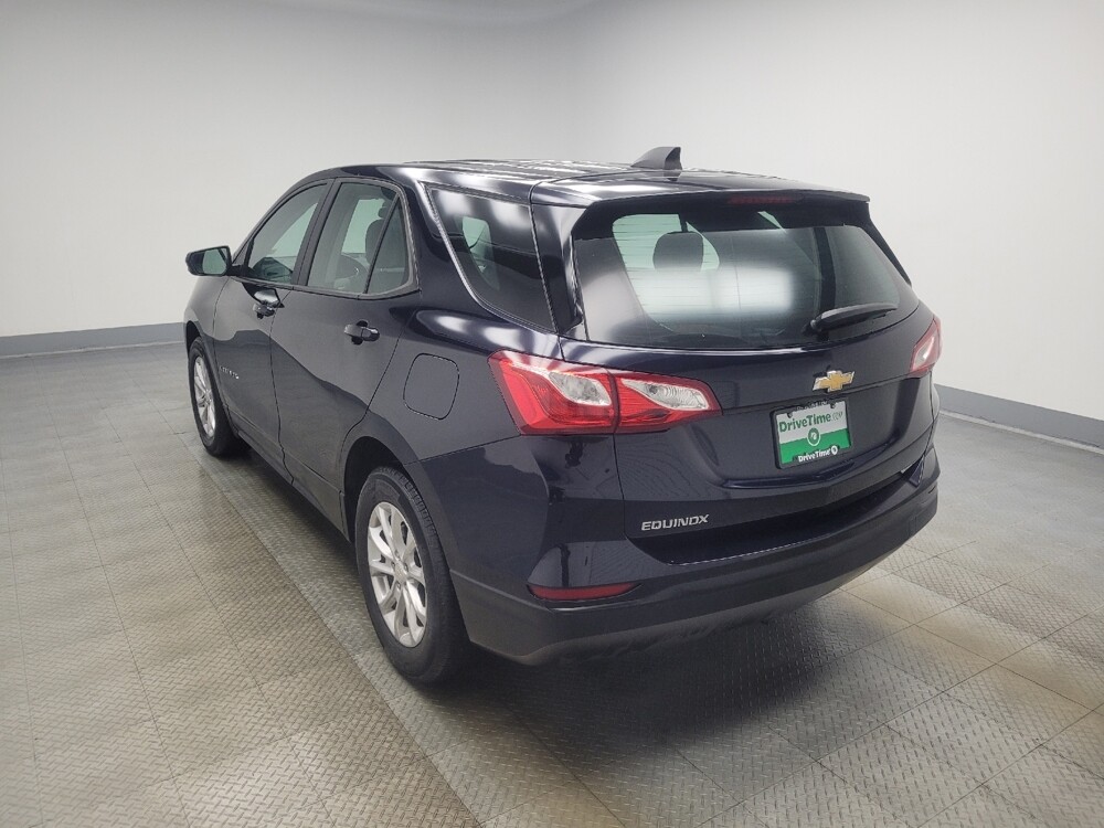 2020 Chevrolet Equinox in Indianapolis, IN 46222 - 18095651 5
