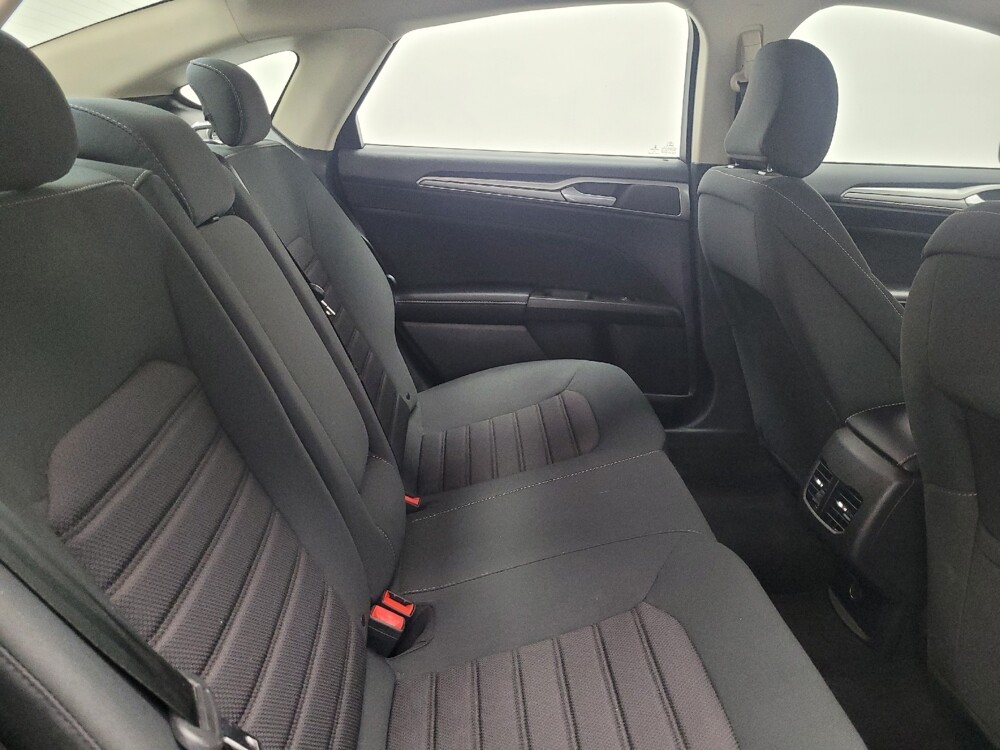 2020 Ford Fusion in Las Vegas, NV 89102 - 18095654 19