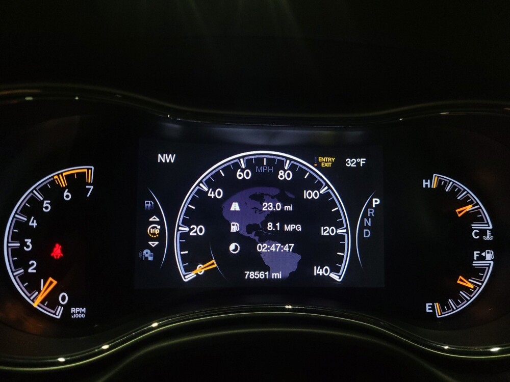 2016 Jeep Grand Cherokee in Pittsburgh, PA 15236 - 18095655 23