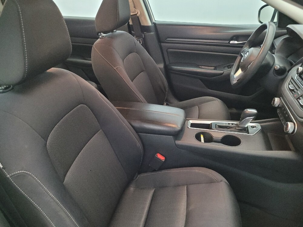 2021 Nissan Altima in Pittsburgh, PA 15236 - 18095657 21