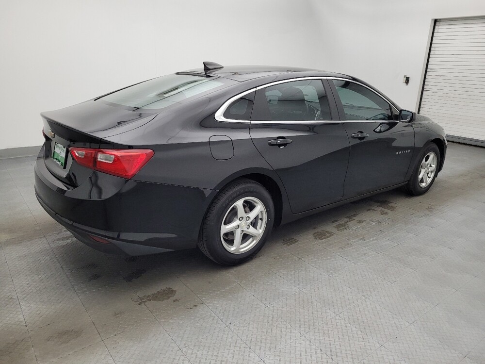 2018 Chevrolet Malibu in Charlotte, NC 28213 - 18095661 10