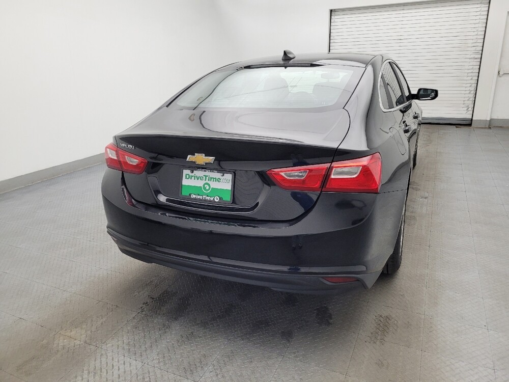 2018 Chevrolet Malibu in Charlotte, NC 28213 - 18095661 7