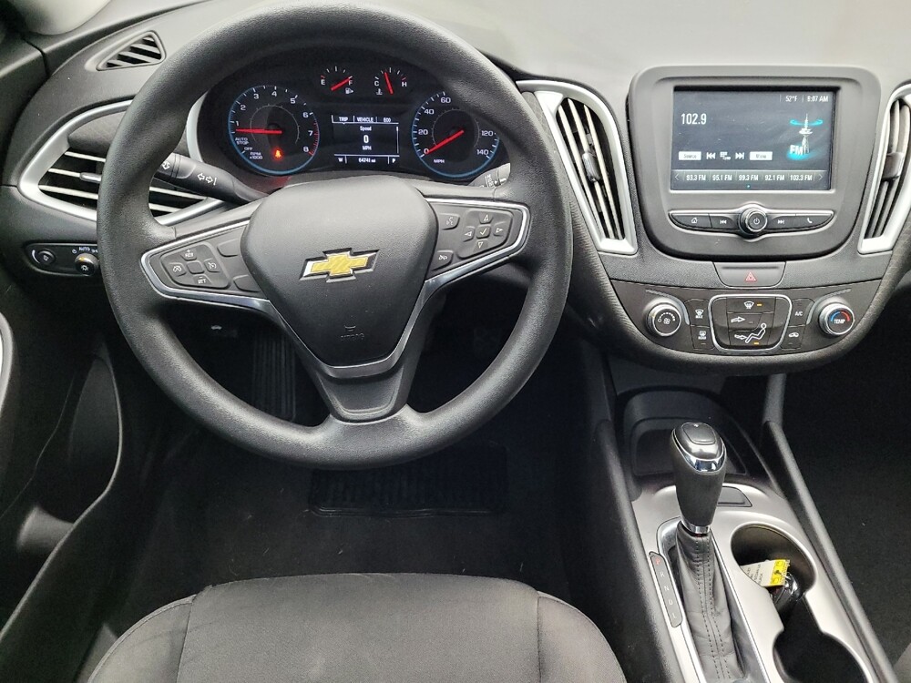 2018 Chevrolet Malibu in Charlotte, NC 28213 - 18095661 22