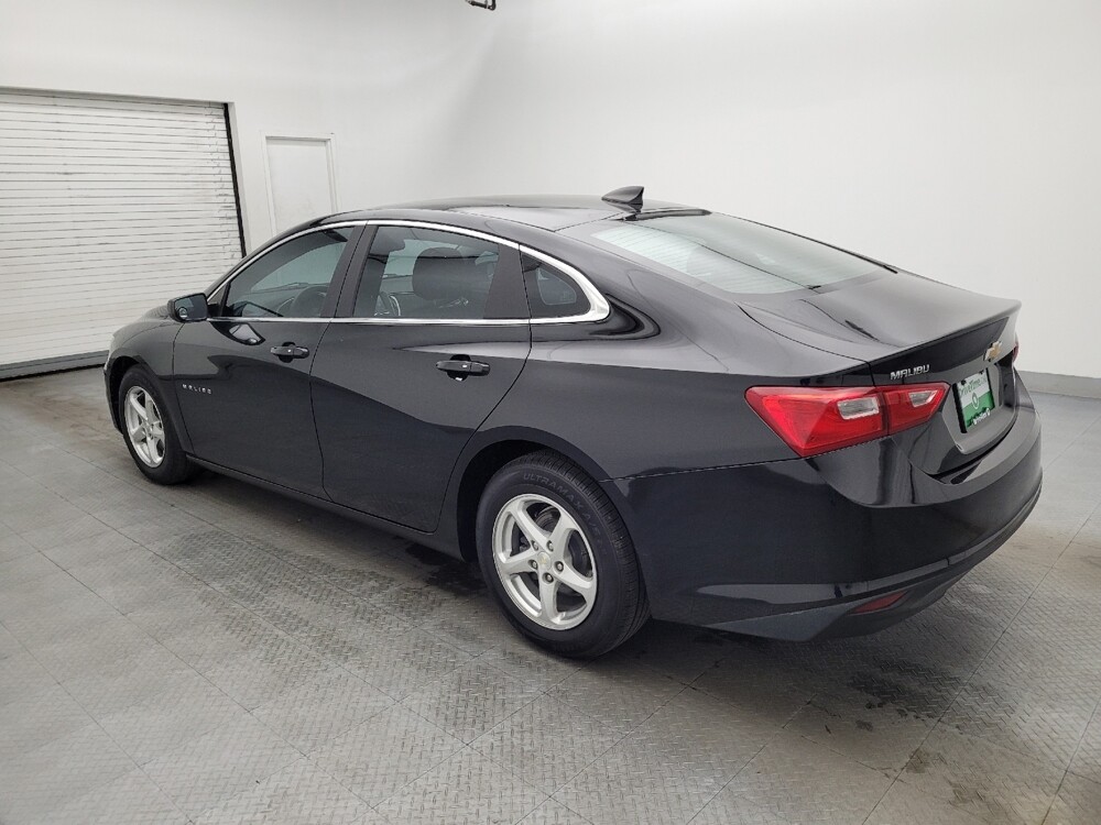 2018 Chevrolet Malibu in Charlotte, NC 28213 - 18095661 3