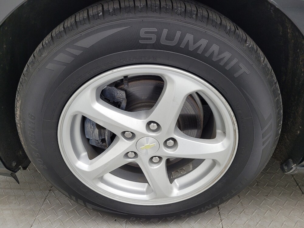 2018 Chevrolet Malibu in Charlotte, NC 28213 - 18095661 31