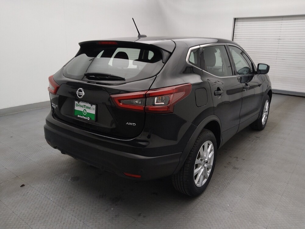 2021 Nissan Rogue Sport in Greenville, SC 29607 - 18095662 9