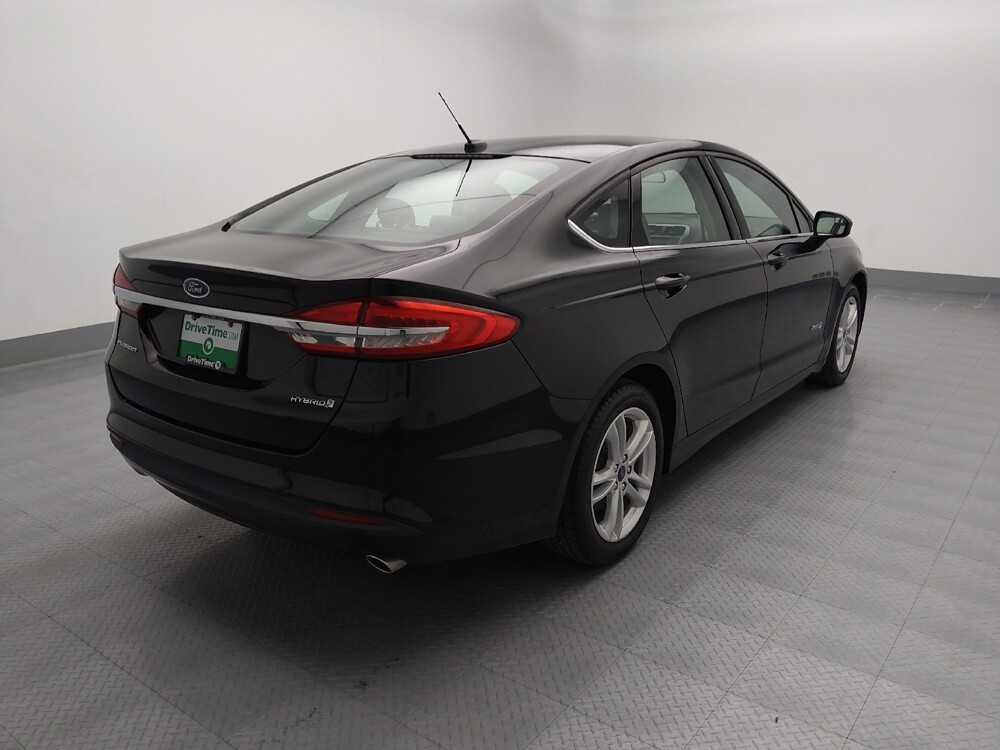 2018 Ford Fusion in Topeka, KS 66611 - 18095663 9