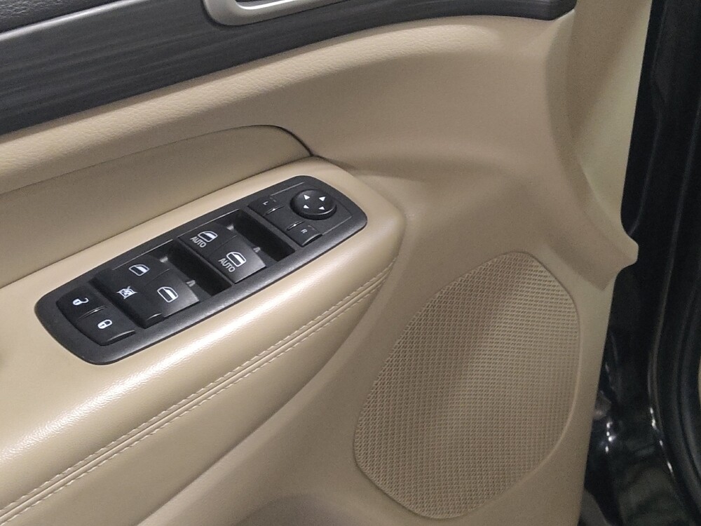 2022 Jeep Grand Cherokee in Arlington, TX 76011 - 18095666 27