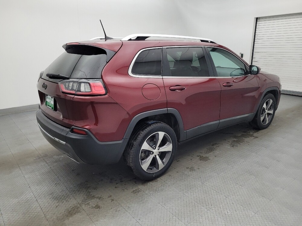 2019 Jeep Cherokee in Winston-Salem, NC 27103 - 18095672 10