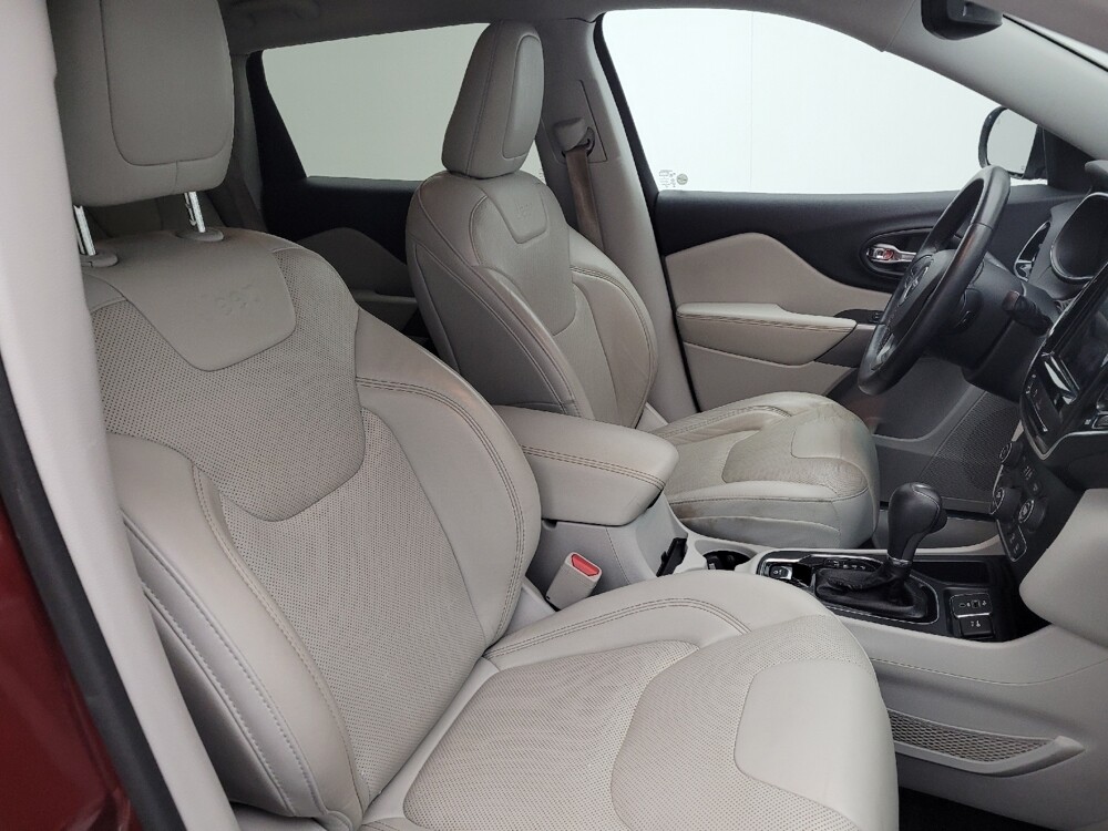 2019 Jeep Cherokee in Winston-Salem, NC 27103 - 18095672 21