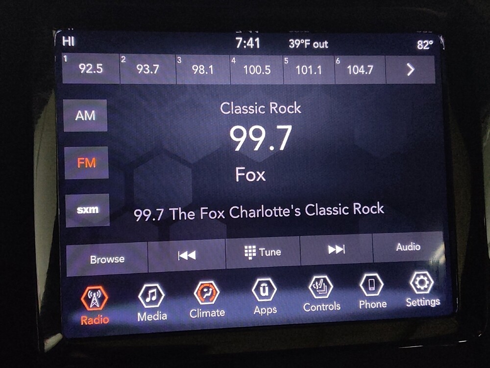 2019 Jeep Cherokee in Winston-Salem, NC 27103 - 18095672 25