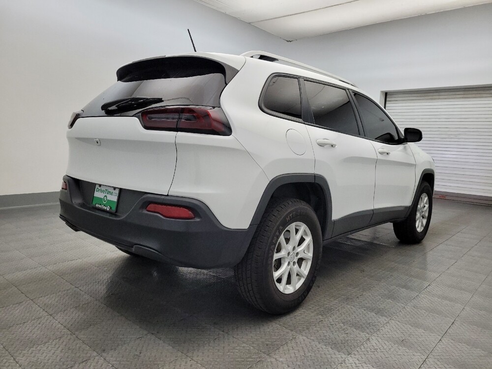 2018 Jeep Cherokee in Glendale, AZ 85301 - 18095674 9