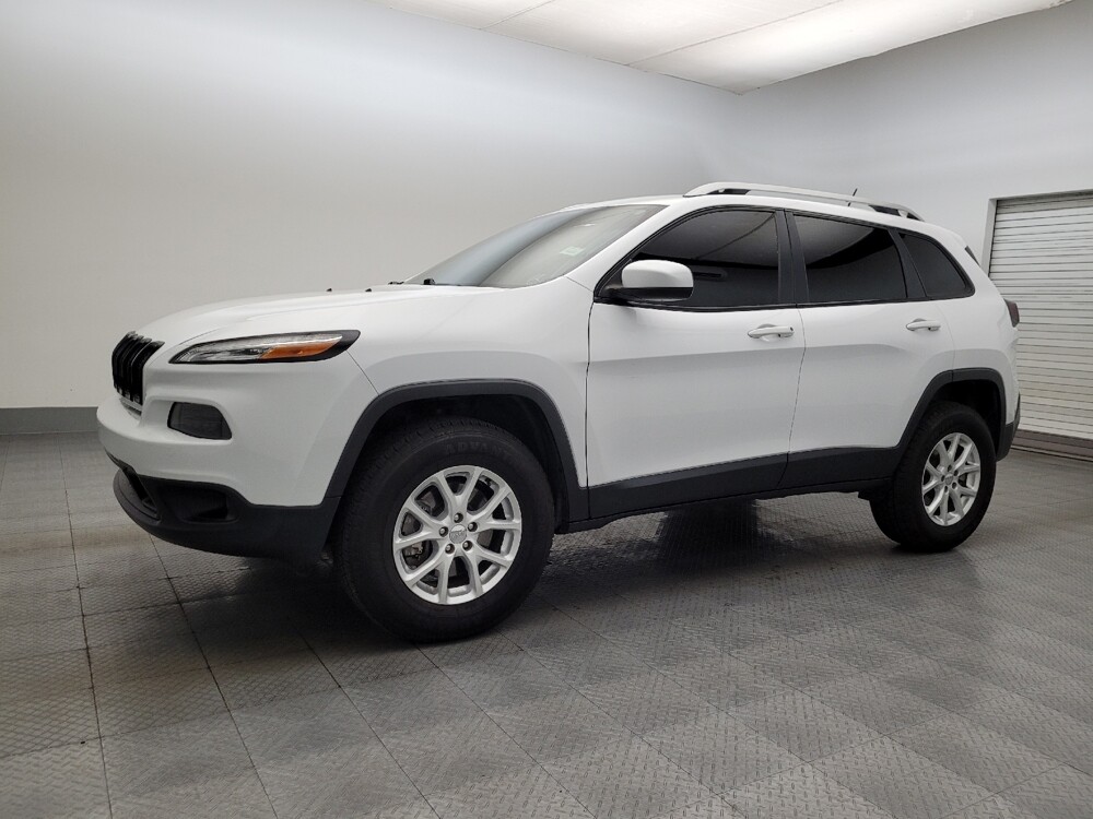 2018 Jeep Cherokee in Glendale, AZ 85301 - 18095674 2