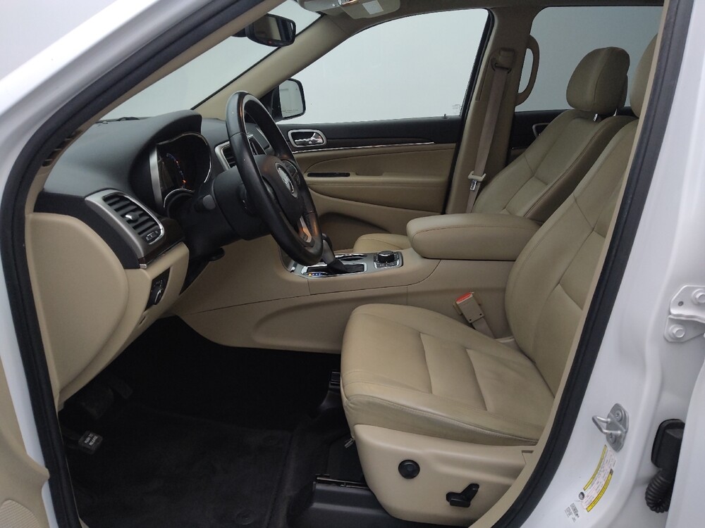 2018 Jeep Grand Cherokee in Independence, MO 64055 - 18095680 17