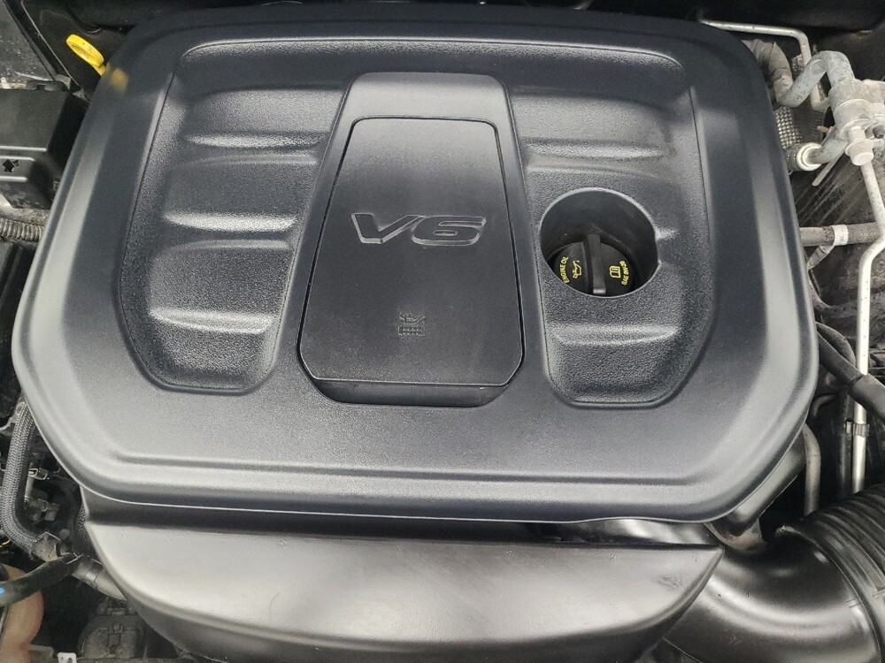 2019 Jeep Grand Cherokee in Mishawaka, IN 46545 - 18095686 30