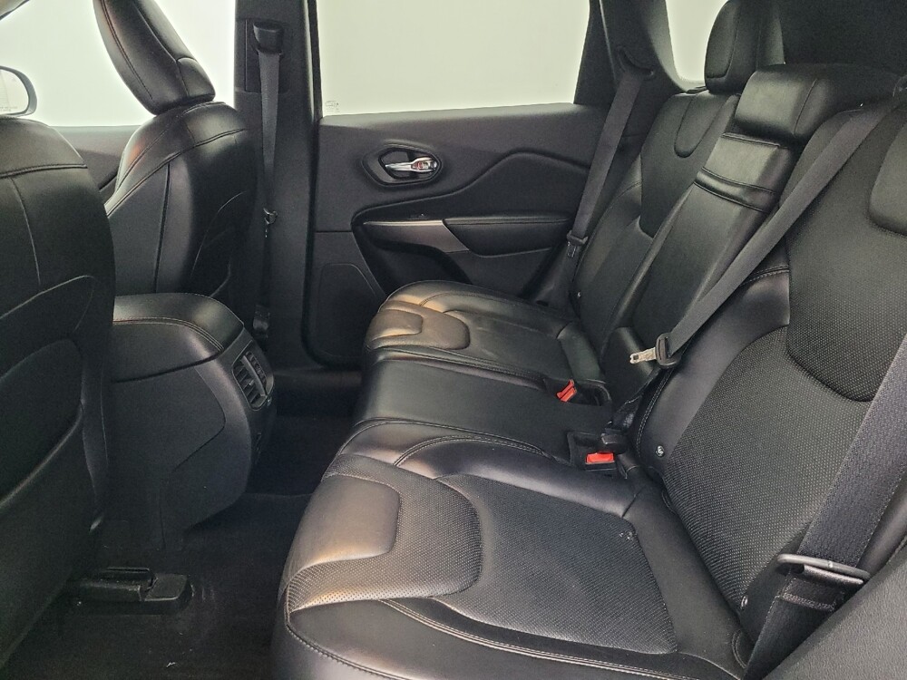 2019 Jeep Cherokee in Lauderdale Lakes, FL 33313 - 18095691 18