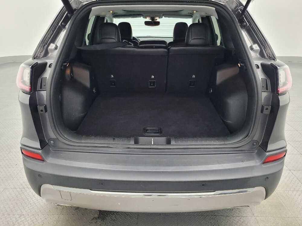 2019 Jeep Cherokee in Lauderdale Lakes, FL 33313 - 18095691 29