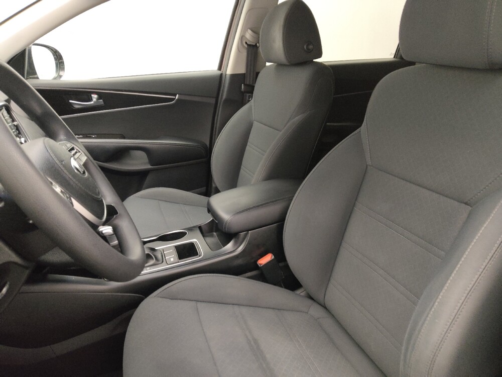 2020 Kia Sorento in Lauderdale Lakes, FL 33313 - 18095692 17