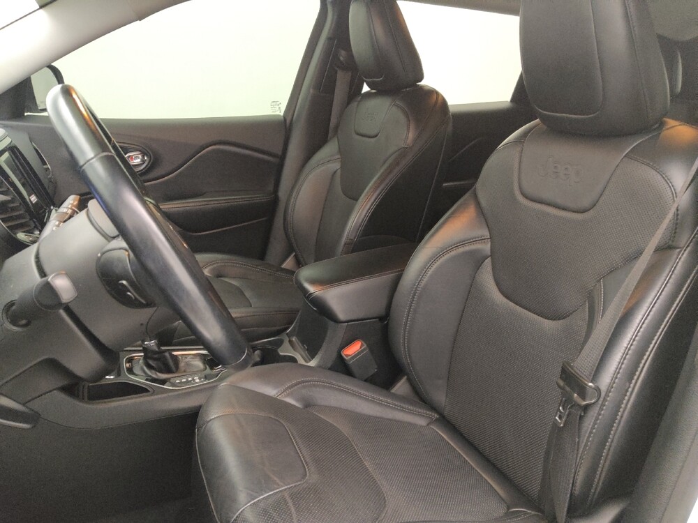 2020 Jeep Cherokee in Ocala, FL 34471 - 18095702 17