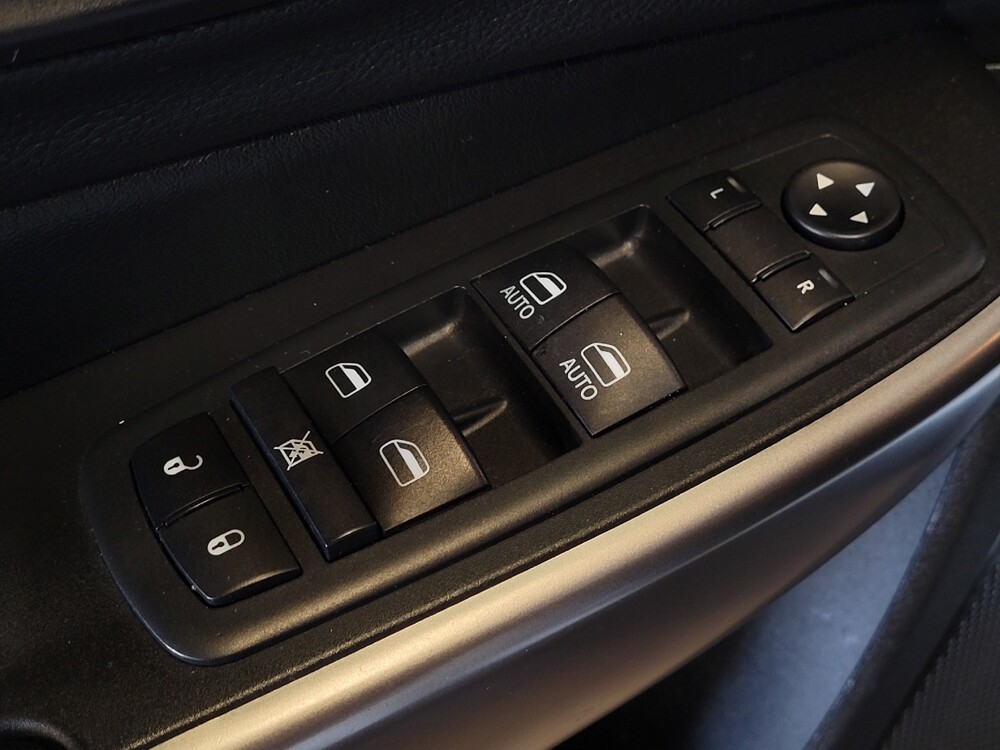 2020 Jeep Cherokee in Ocala, FL 34471 - 18095702 27