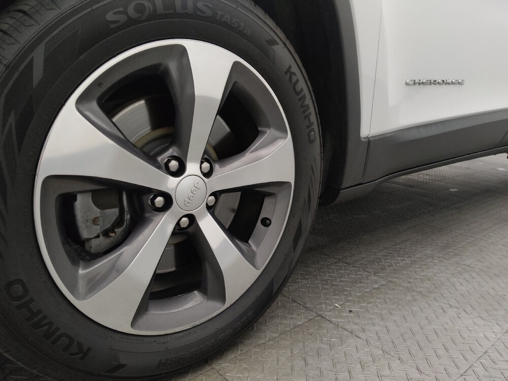 2020 Jeep Cherokee in Ocala, FL 34471 - 18095702 31